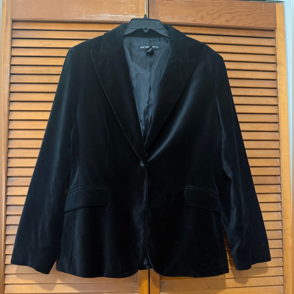 New York & Company Black Velvet Blazer